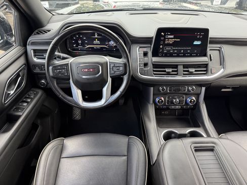 Used 2022 GMC Yukon SLT w/ SLT Luxury Package RWD image 14
