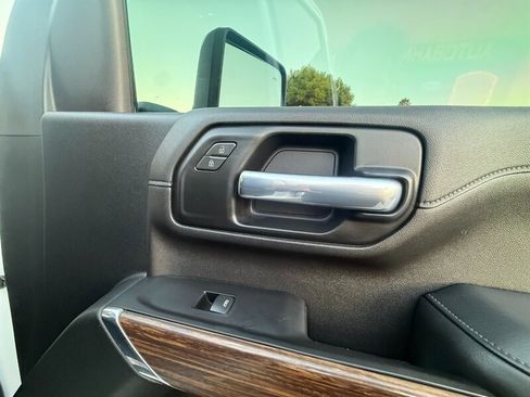 Used 2021 Chevrolet Silverado 3500 High Country AWD/4WD image 36