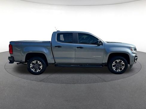 Used 2022 Chevrolet Colorado Z71 AWD/4WD image 7