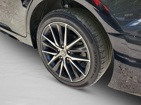 Used 2024 Toyota Camry SE image 31