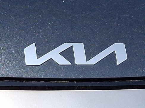 Certified 2023 Kia Sportage EX AWD/4WD image 28
