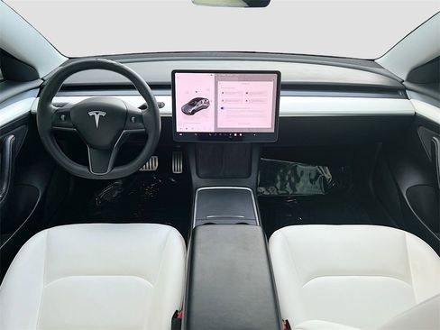 Used 2022 Tesla Model 3 Performance image 21
