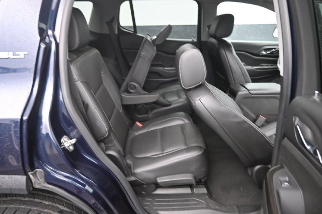 Used 2017 GMC Acadia SLT FWD image 13