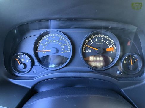 Used 2015 Jeep Patriot Sport w/ Power Value Group AWD/4WD image 21