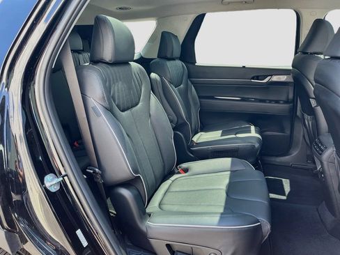 Used 2025 Hyundai Palisade Limited FWD image 35