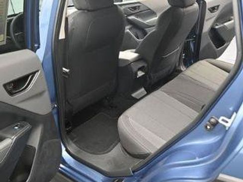 Used 2024 Subaru Crosstrek 2.0i Premium AWD/4WD image 16