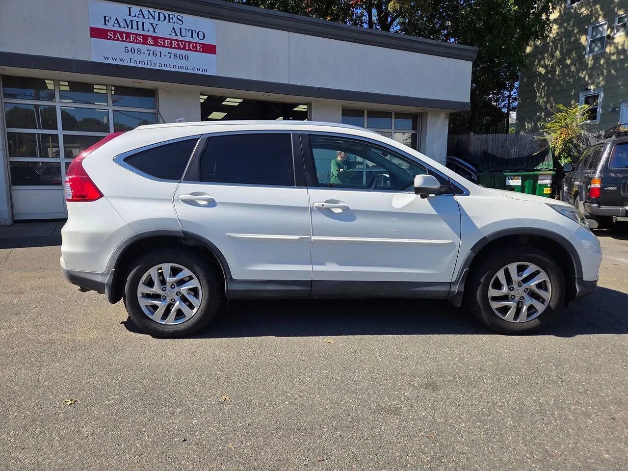 Used 2016 Honda CR-V EX-L image 17