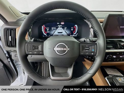 New 2026 Nissan Pathfinder Platinum image 11