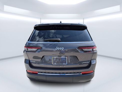 New 2026 Jeep Grand Cherokee L Laredo w/ Trailer Tow Package RWD image 4