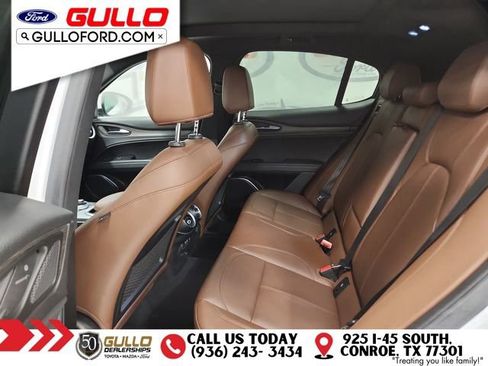 Used 2022 Alfa Romeo Stelvio Ti image 14