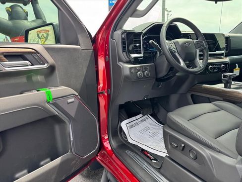 New 2026 Chevrolet Silverado 1500 LT Trail Boss w/ LT Trail Boss Premium Package AWD/4WD image 11