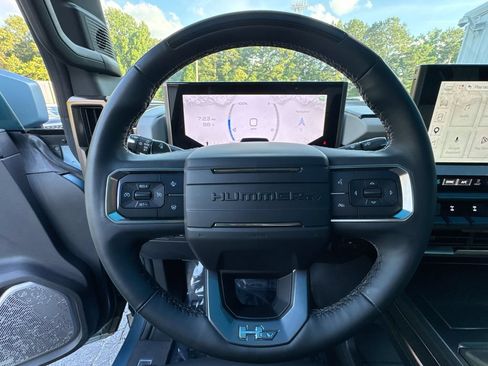 Used 2024 GMC Hummer EV 3X w/ Omega Edition AWD/4WD image 16