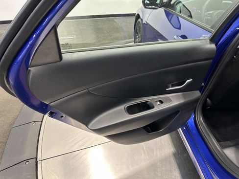 Certified 2023 Hyundai Elantra SEL w/ Preferred Accessory Package FWD image 21