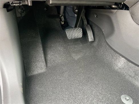 New 2026 Buick Encore GX Avenir w/ Avenir Technology Package image 14