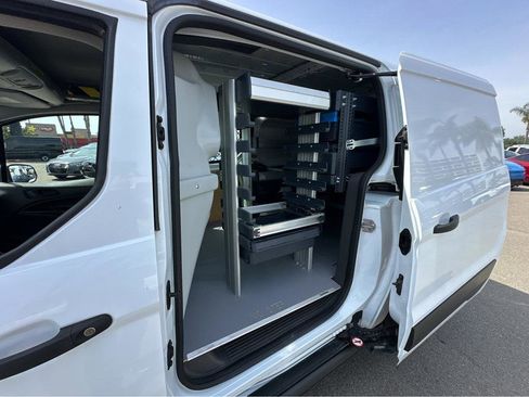 Used 2022 Ford Transit Connect XL FWD image 9