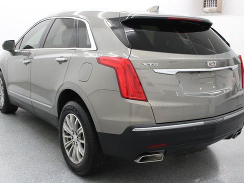 Used 2019 Cadillac XT5 Luxury FWD image 6