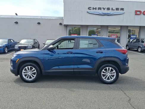 Used 2021 Chevrolet TrailBlazer LS AWD/4WD image 4