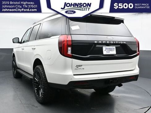 New 2025 Ford Expedition Active AWD/4WD image 9