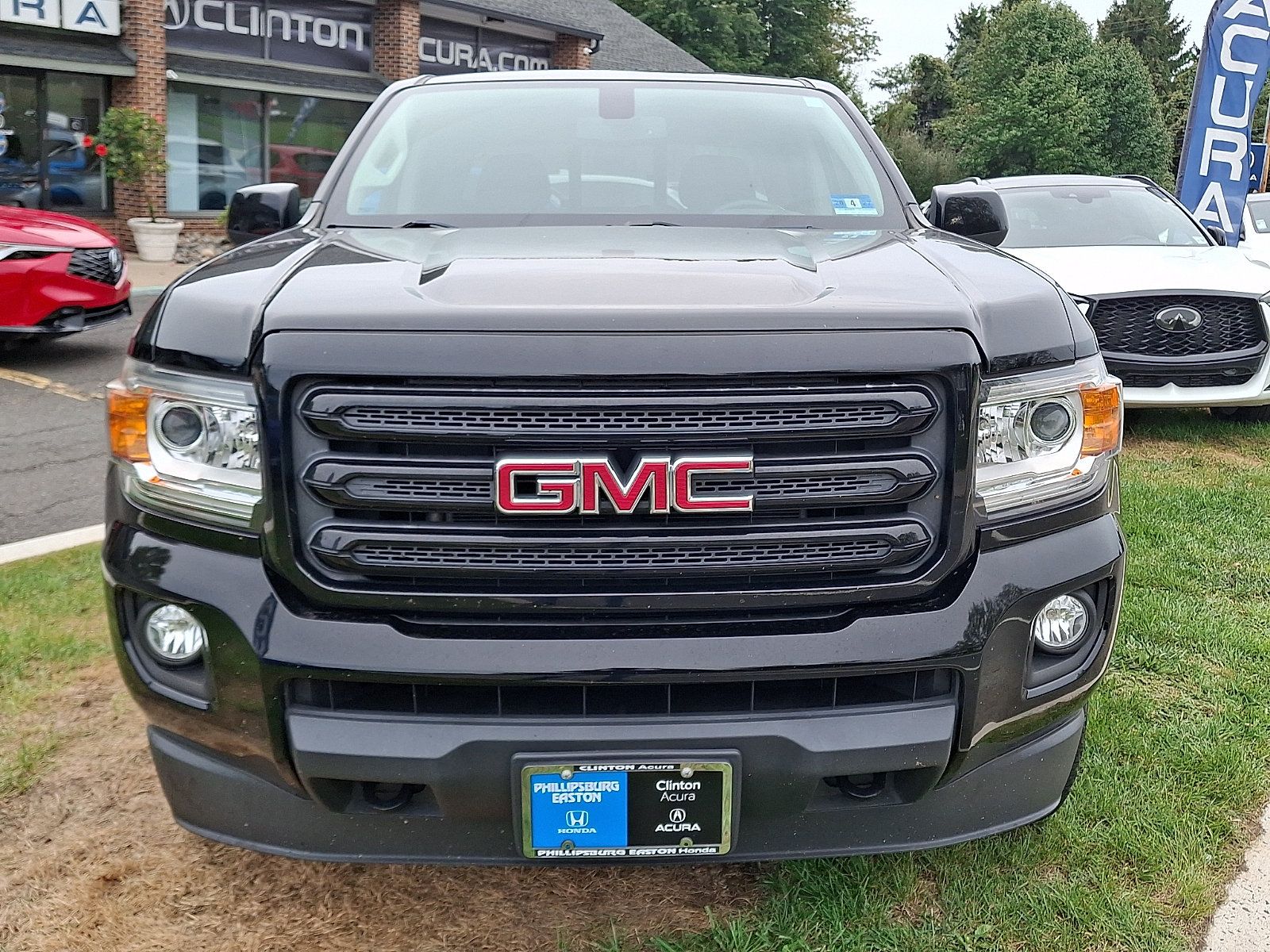 Used 2020 GMC Canyon SLE w/ Elevation Edition AWD/4WD image 2