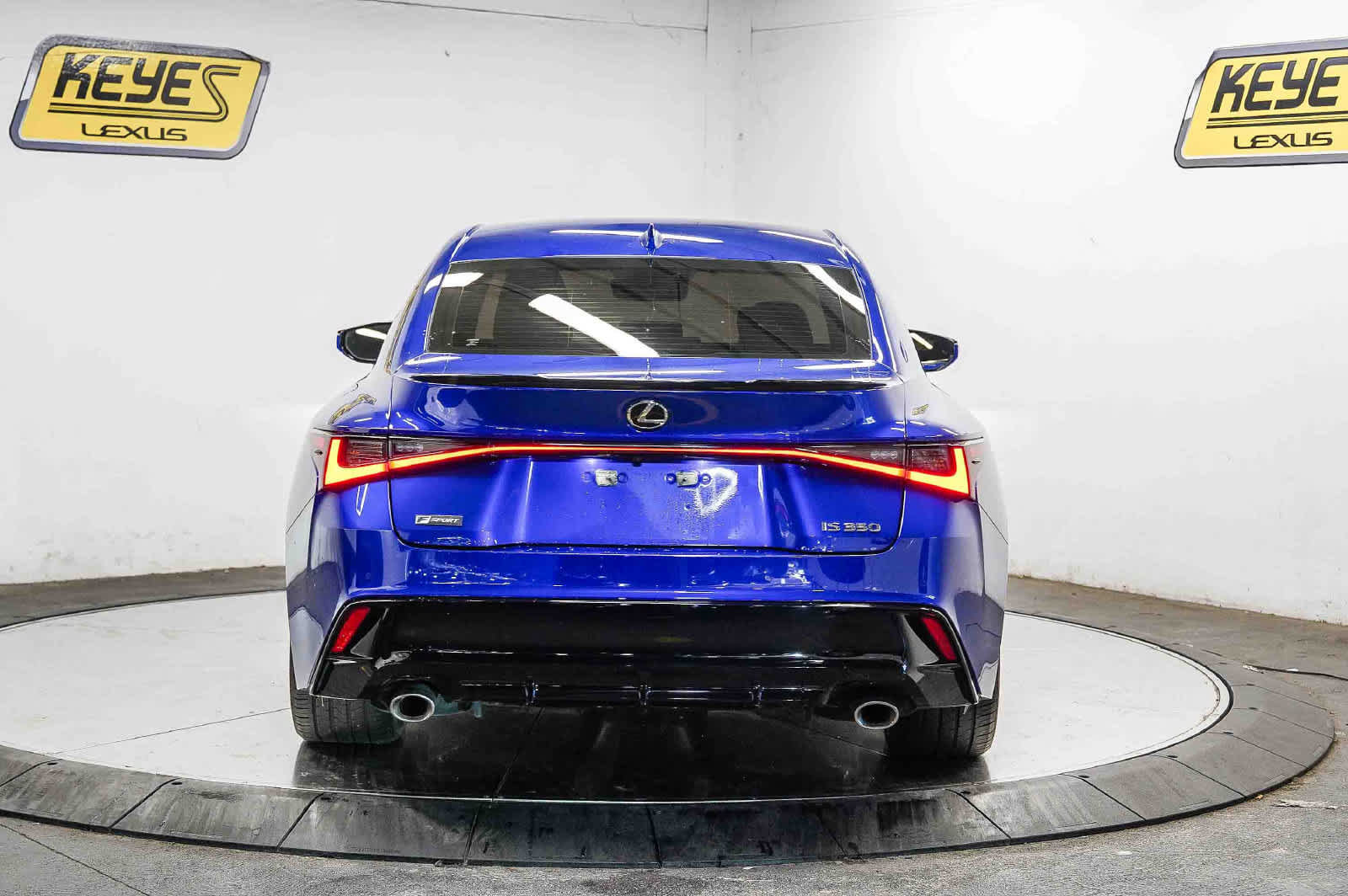 Used 2021 Lexus IS 350 F Sport w/ Navigation Package RWD image 3