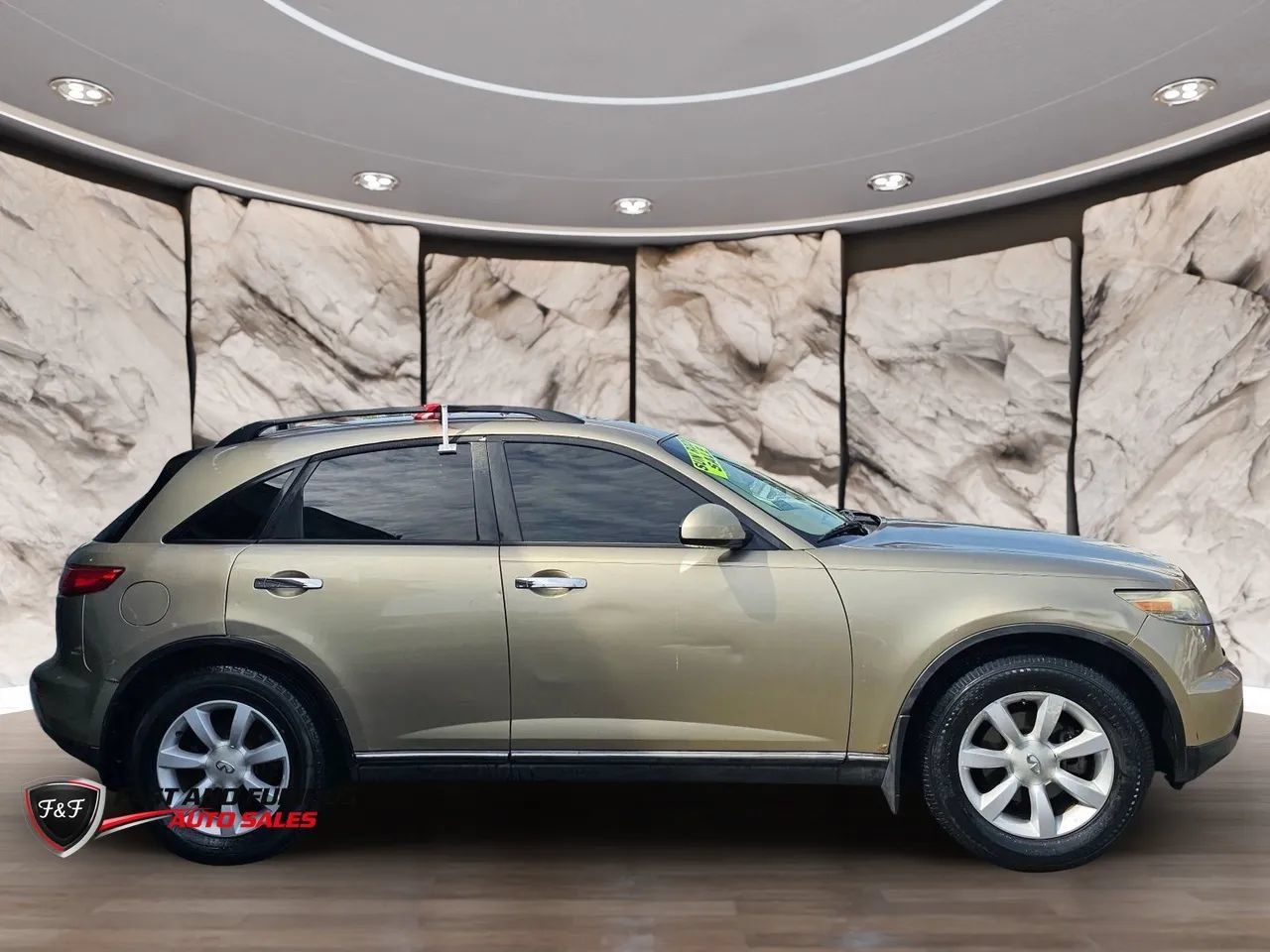 Used 2003 INFINITI FX35 AWD w/ Premium Pkg image 4