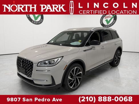 Used 2023 Lincoln Corsair Reserve FWD image 1