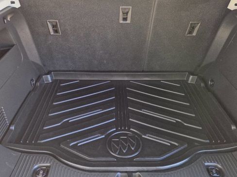 Used 2018 Buick Encore Preferred image 5