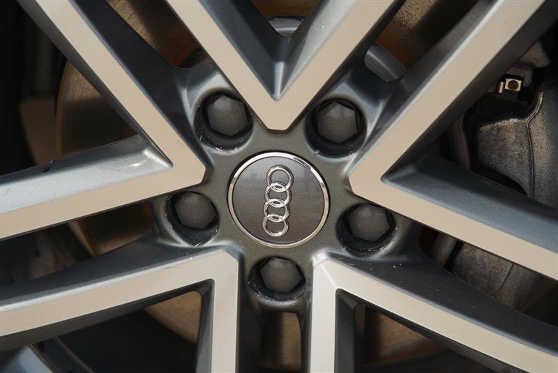 Used 2020 Audi A3 2.0T Premium Plus w/ Premium Plus Package FWD image 16