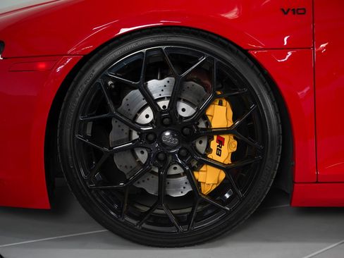Used 2014 Audi R8 V10 AWD/4WD image 17