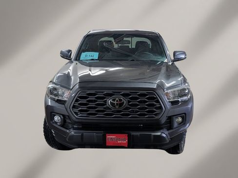 Used 2020 Toyota Tacoma TRD Off-Road AWD/4WD image 2