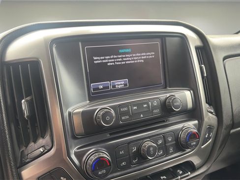 Used 2017 Chevrolet Silverado 1500 LT w/ Redline Edition AWD/4WD image 15