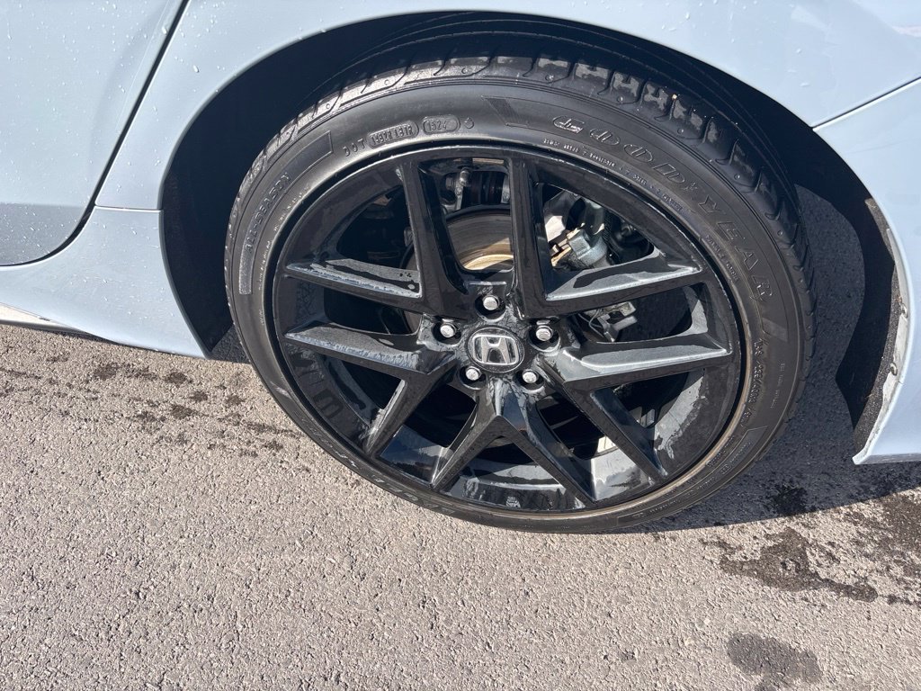 Used 2024 Honda Civic Sport image 3