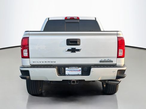 Used 2018 Chevrolet Silverado 1500 High Country AWD/4WD image 6