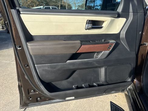 Used 2023 Toyota Tundra 1794 Edition image 13