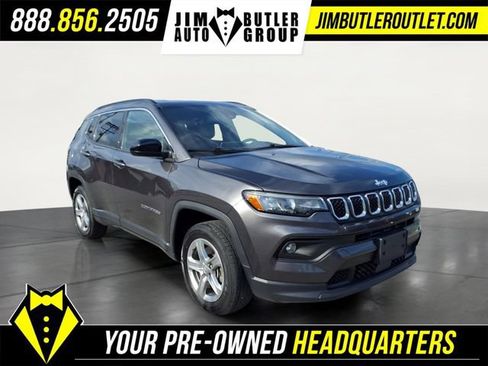 Used 2024 Jeep Compass Latitude AWD/4WD image 26