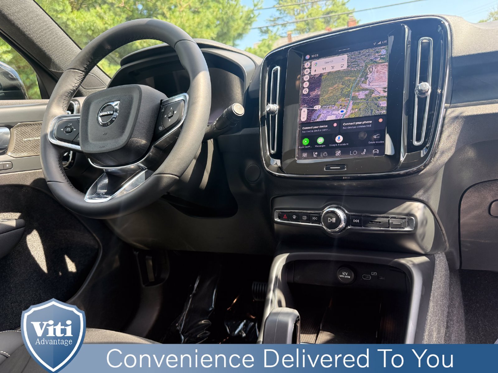 Certified 2023 Volvo XC40 Recharge Ultimate w/ Protection Package Premier AWD/4WD image 31