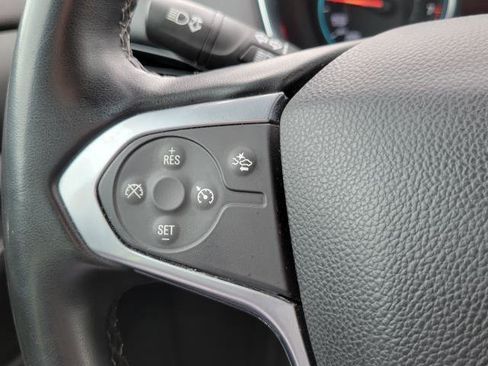 Used 2023 Chevrolet Traverse LT image 14