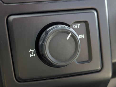 Used 2016 Ford F150 XL image 25