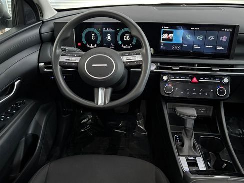 Used 2025 Hyundai Tucson SEL image 36