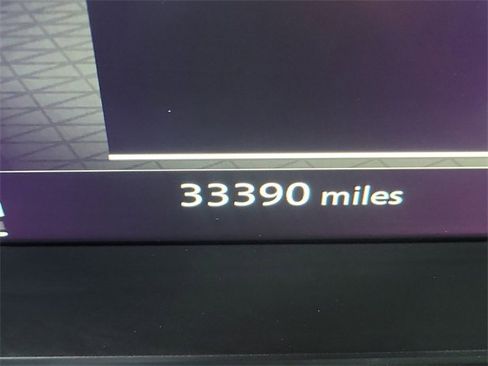 Used 2021 Nissan Rogue Platinum image 11