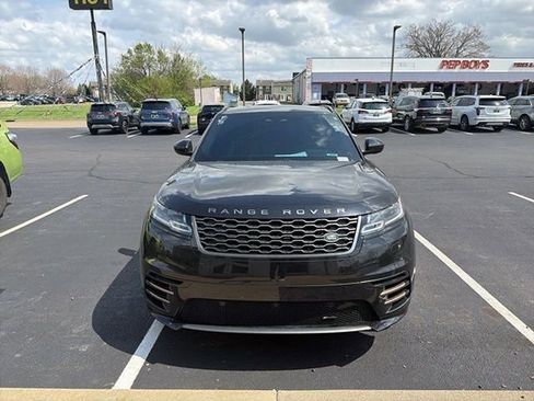 Used 2022 Land Rover Range Rover Velar R-Dynamic S image 12