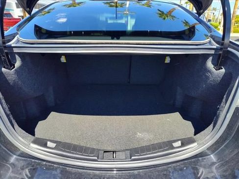 Used 2017 Ford Fusion SE w/ Equipment Group 201A FWD image 13