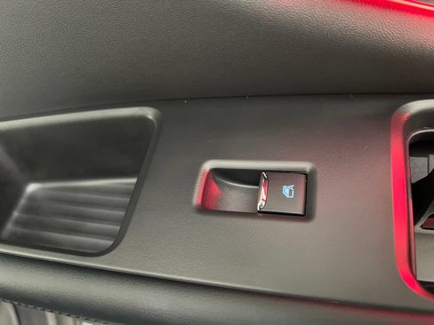 Used 2025 Ford Expedition Tremor AWD/4WD image 28