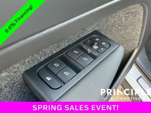 New 2026 Volvo XC40 B4 Plus image 25