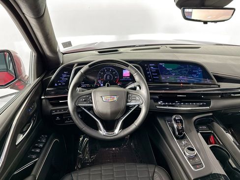 Used 2024 Cadillac Escalade ESV V w/ LPO, ONYX Package AWD/4WD image 23