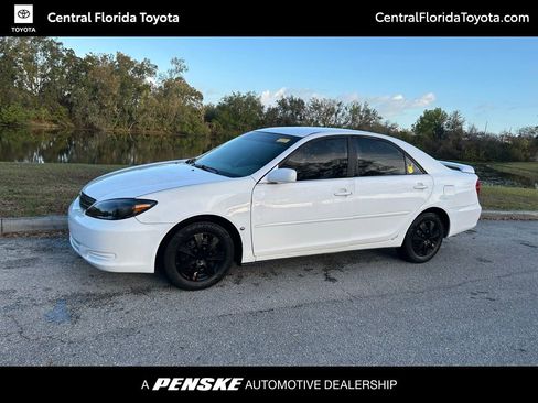 Used 2003 Toyota Camry LE image 1