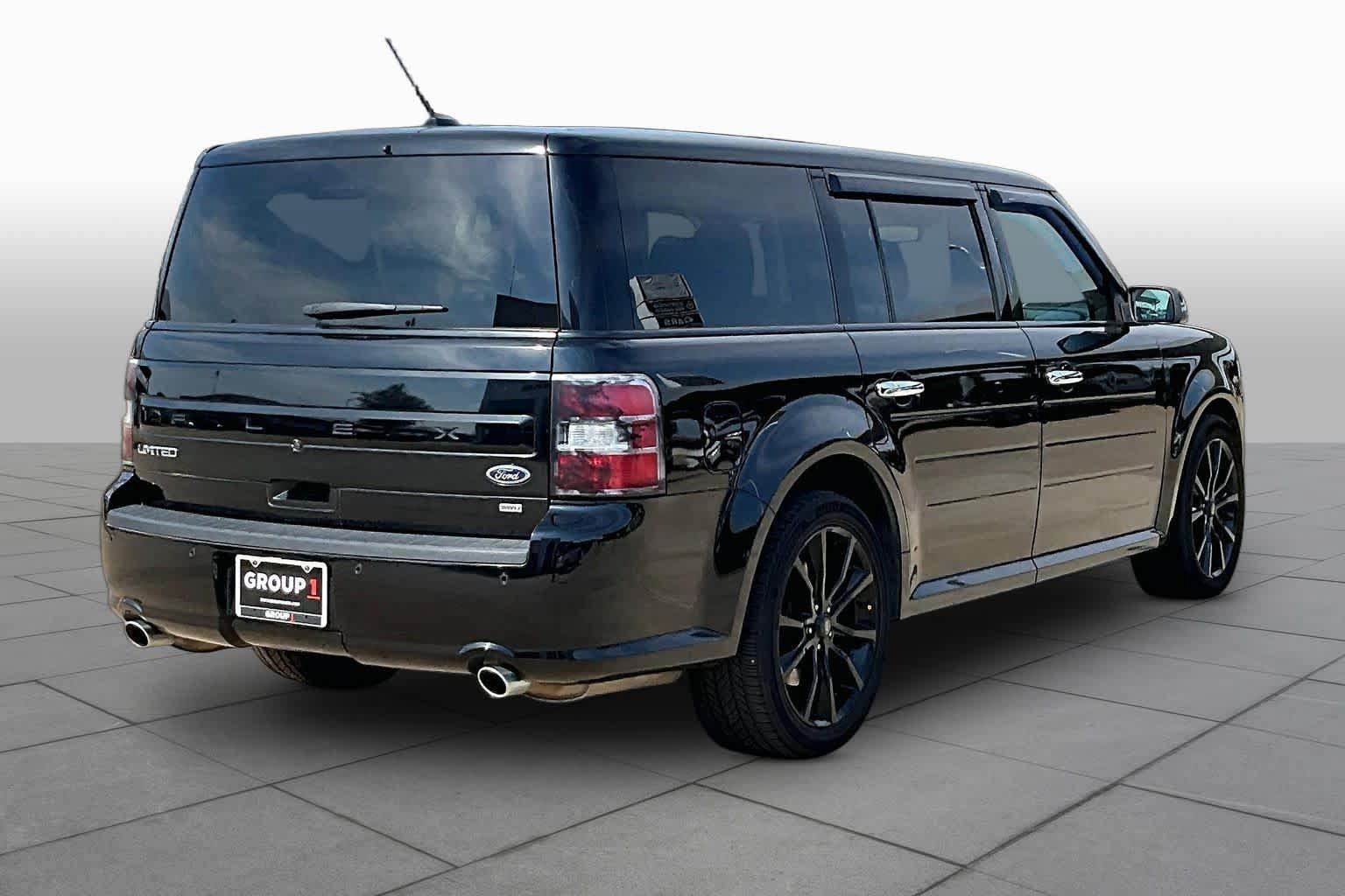 Used 2018 Ford Flex Limited w/ Limited Appearance Package AWD/4WD image 14