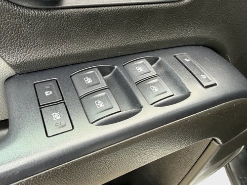 Used 2019 Chevrolet Silverado 2500 W/T AWD/4WD image 11