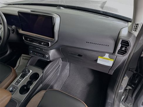 New 2025 Ford Bronco Sport Outer Banks image 27