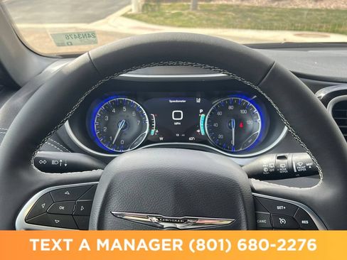 New 2026 Chrysler Pacifica Select FWD image 15